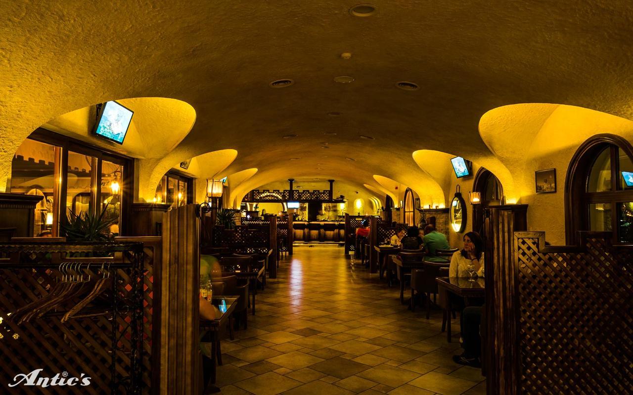 Motel Pizzeria Antic'S Laktasi Ngoại thất bức ảnh